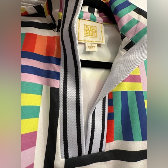 Emily McCarthy Poppy Top, Geometric Print, Small EUC - Picture 4 of 6